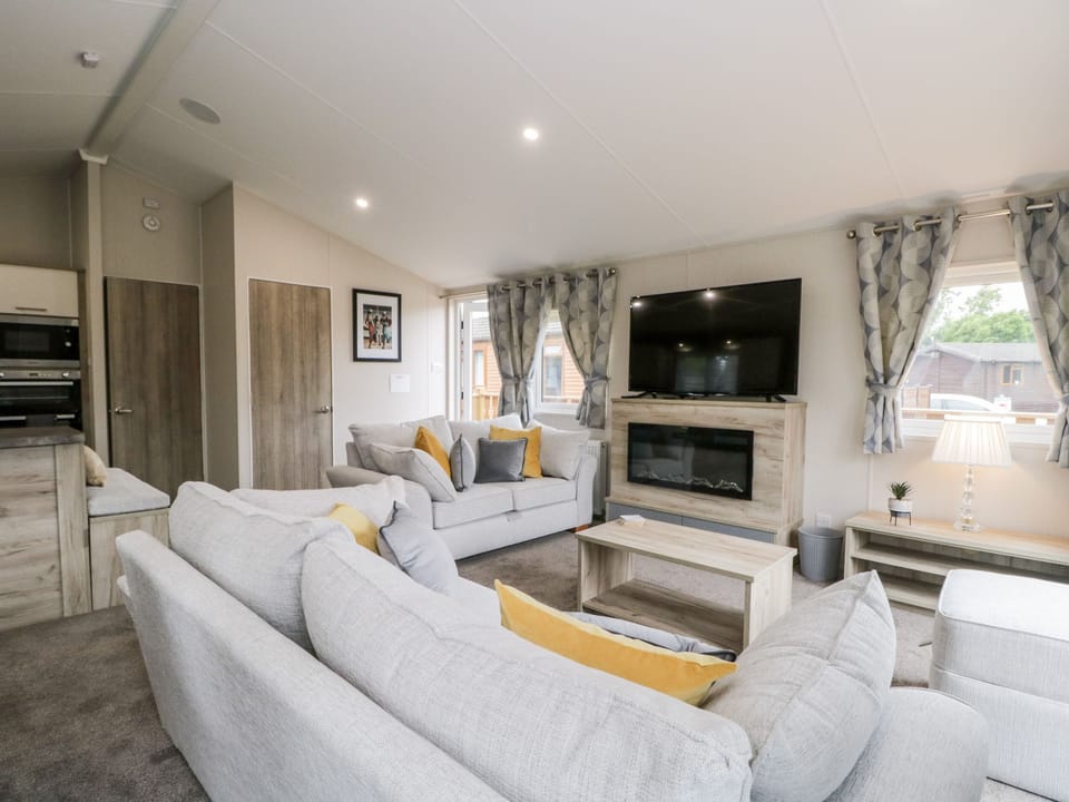 Cottage | Living room | TV