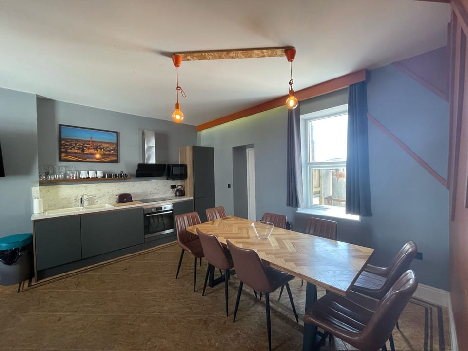 Luxury Penthouse, Private Bathroom | Shared kitchen