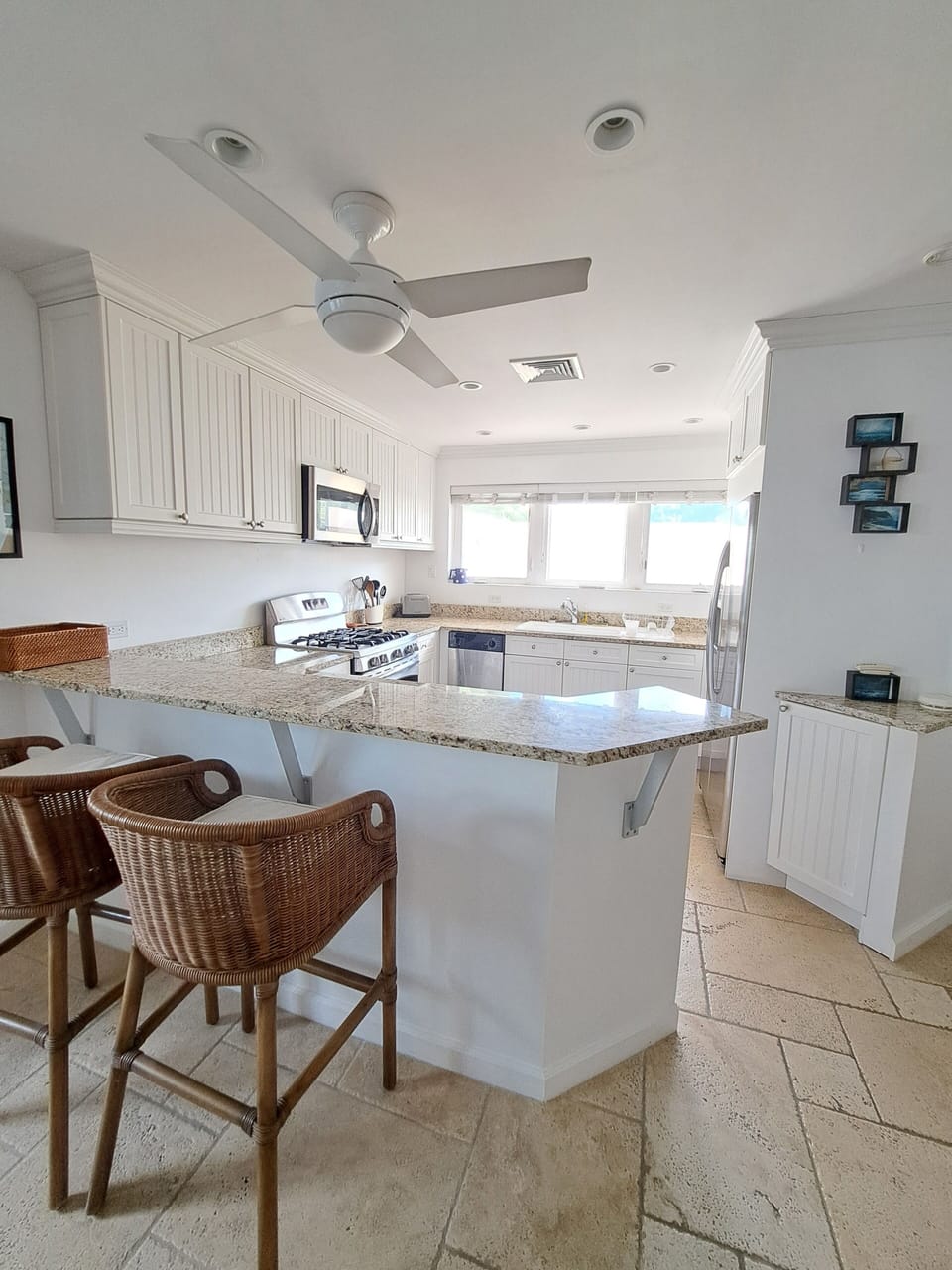 Townhome, 2 Bedrooms | Private kitchen | Mini-fridge, microwave, coffee/tea maker