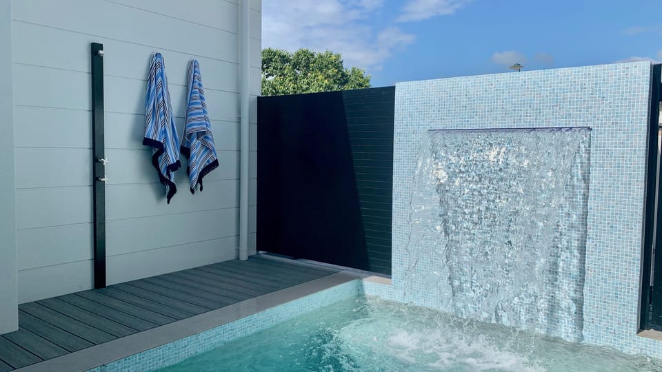 Private pool