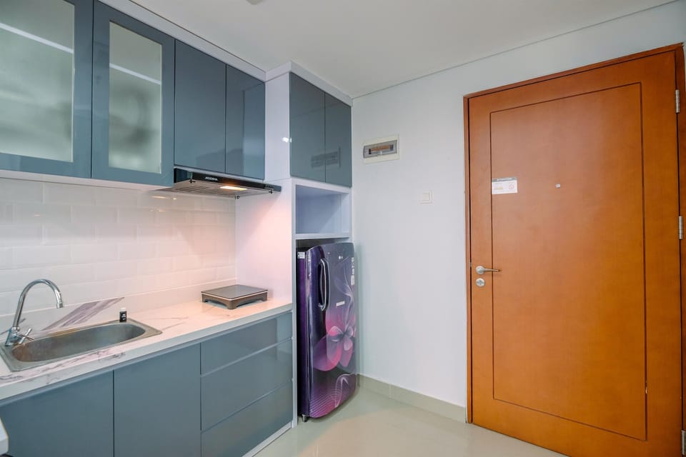 Apartment, 2 Bedrooms | Private kitchen | Fridge, stovetop, cookware/dishes/utensils