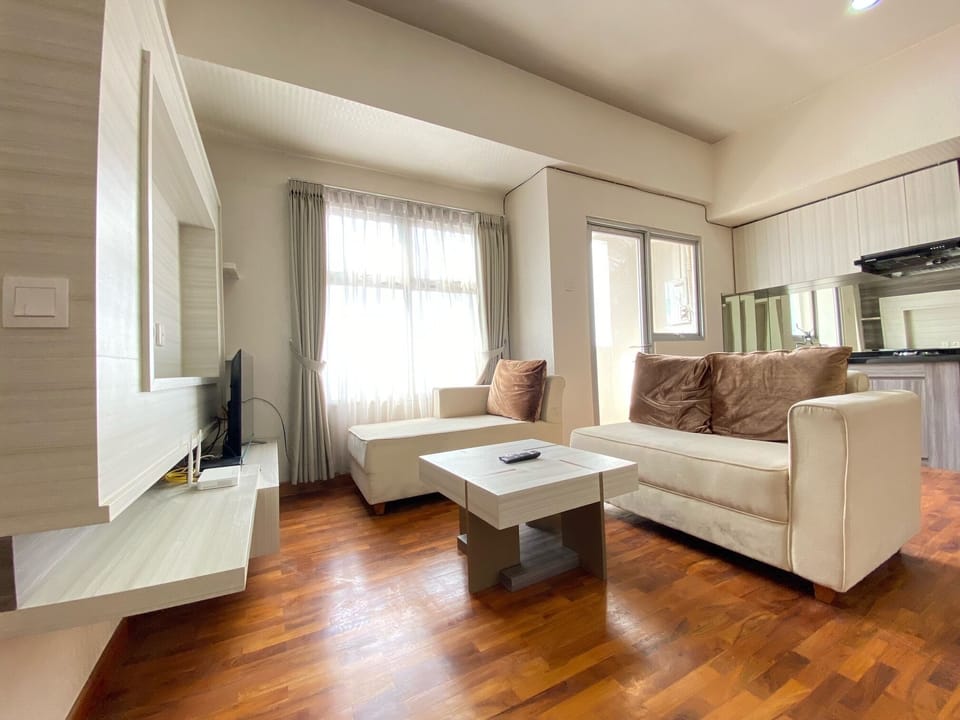 Apartment, 3 Bedrooms | Living area | TV