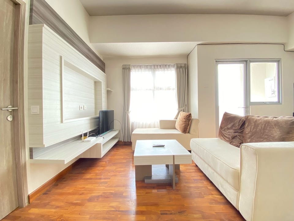 Apartment, 3 Bedrooms | Living area | TV