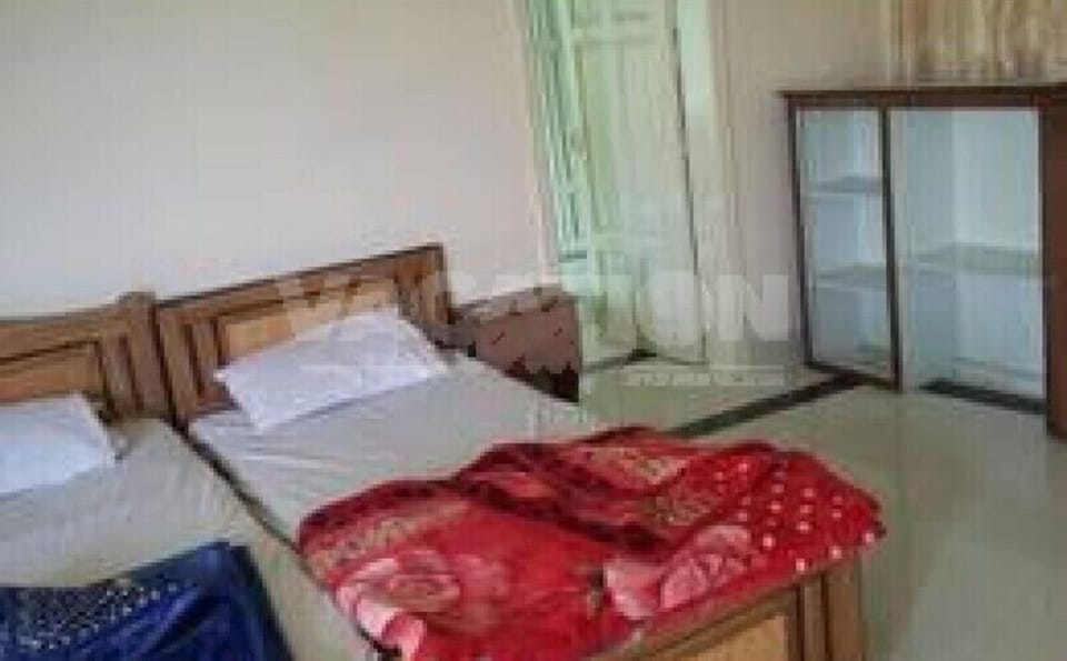 Triple Room | Laptop workspace, WiFi (free)