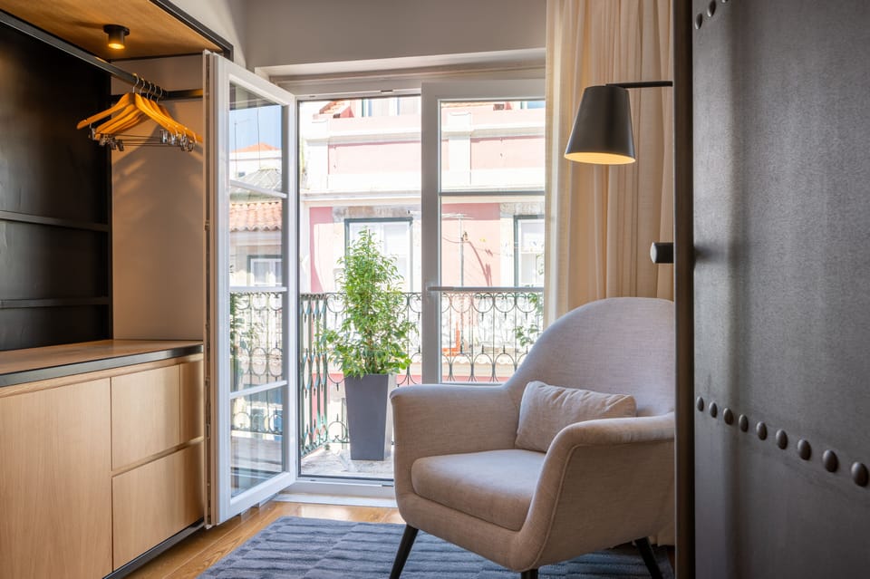 Premier Double Room, Balcony | Minibar, desk, free WiFi, bed sheets