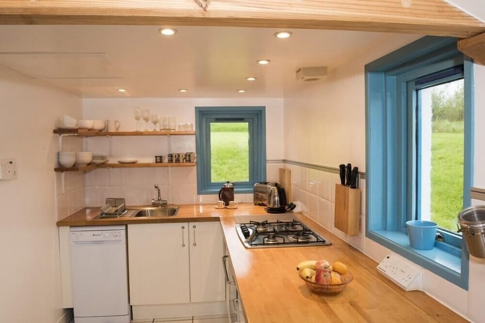 Cottage | Interior