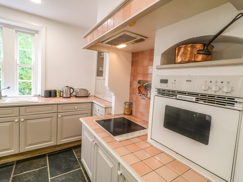 Cottage | Interior