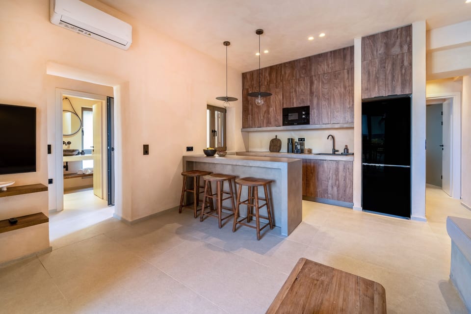 Luxury Villa | Private kitchen | Highchair