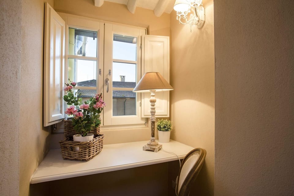 House | 1 bedroom, desk, iron/ironing board, WiFi