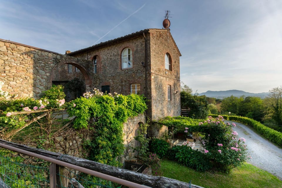 House | 7 bedrooms, WiFi