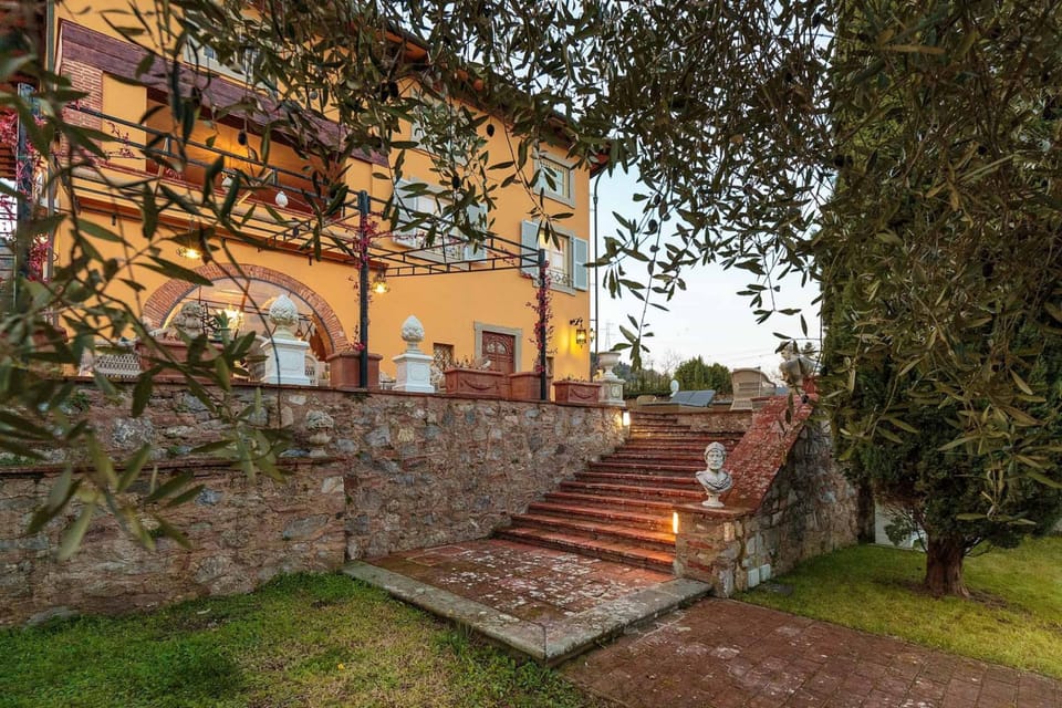 Villa | 10 bedrooms, WiFi