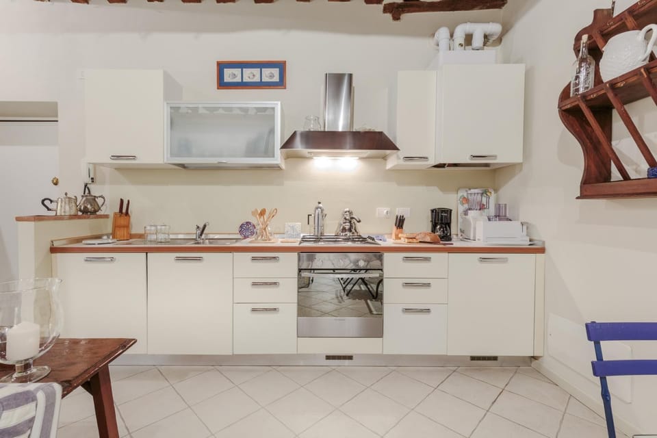 House | 1 bedroom