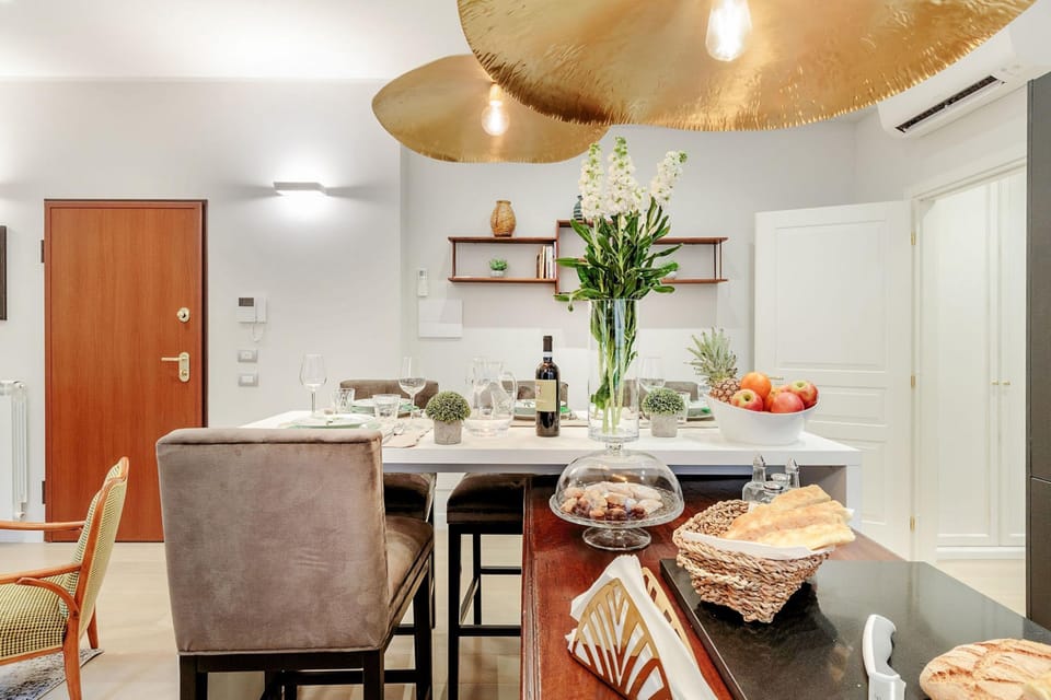House | Private kitchen | Stovetop, espresso maker, coffee/tea maker, highchair
