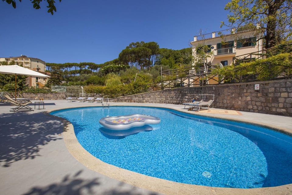 House, Smoking | 6 bedrooms
