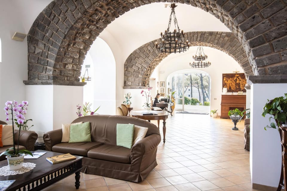 House, Smoking | 11 bedrooms