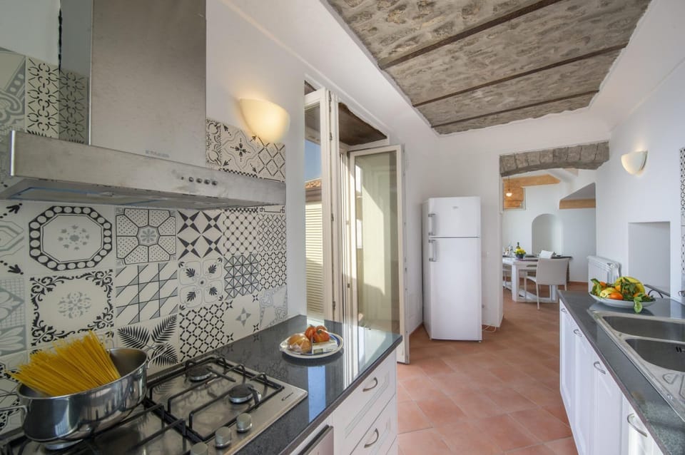 Apartment, Smoking | 2 bedrooms