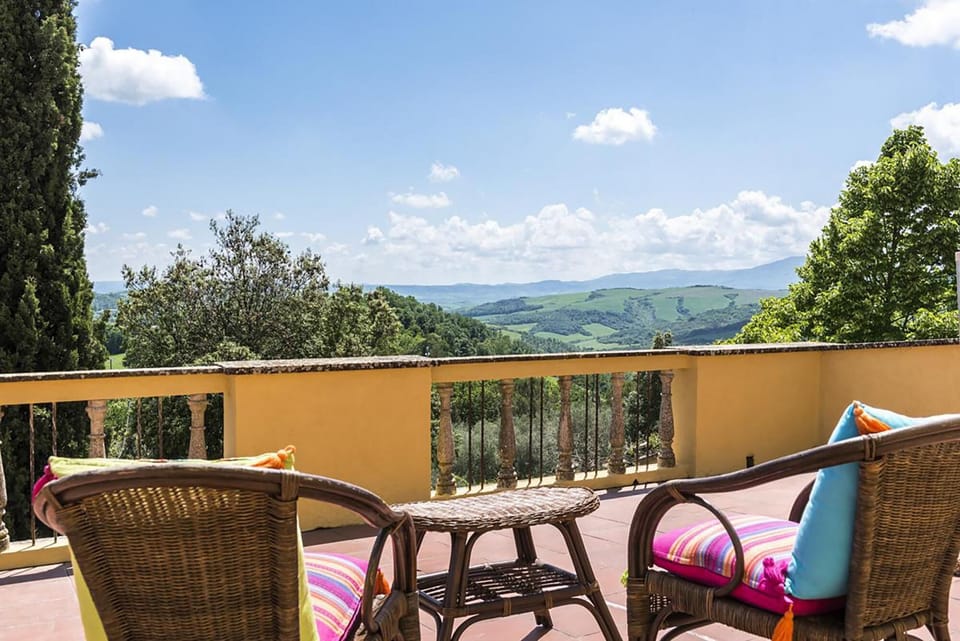 House, Smoking | 14 bedrooms, WiFi