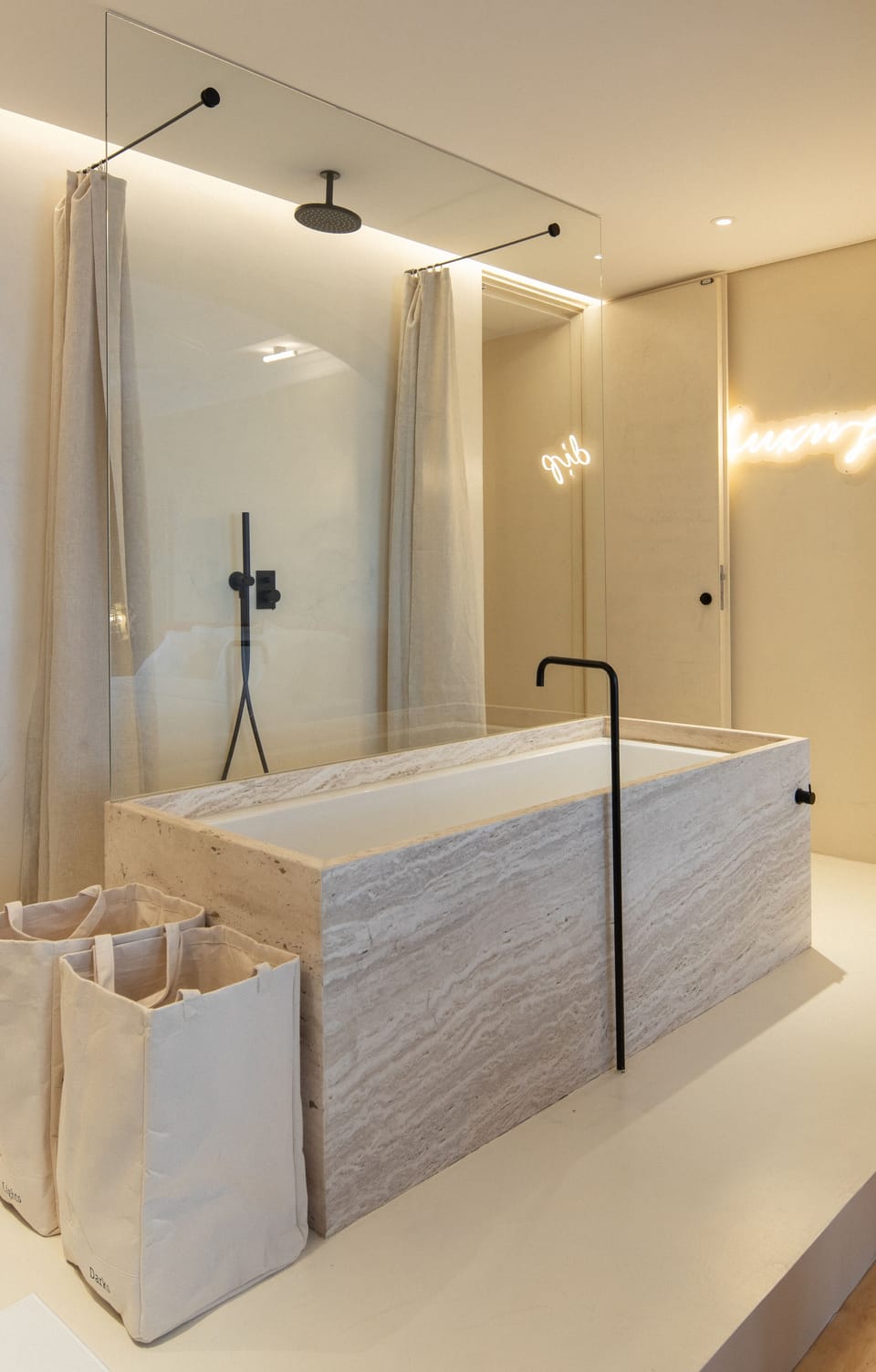 Premium Suite | Bathroom | Hair dryer, towels, soap, shampoo