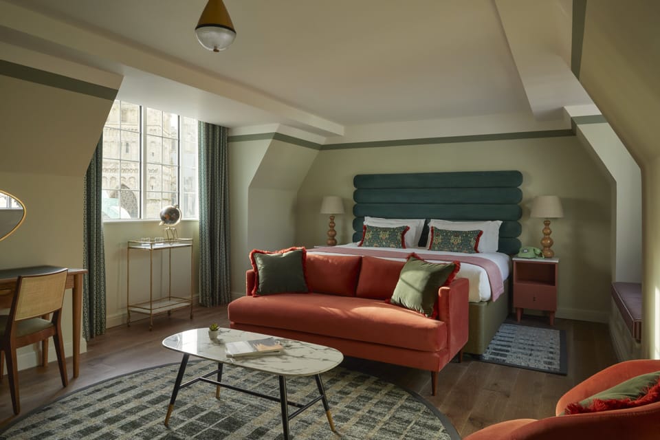 Suite, 1 King Bed, Corner (Super King) | Hypo-allergenic bedding, in-room safe, individually decorated