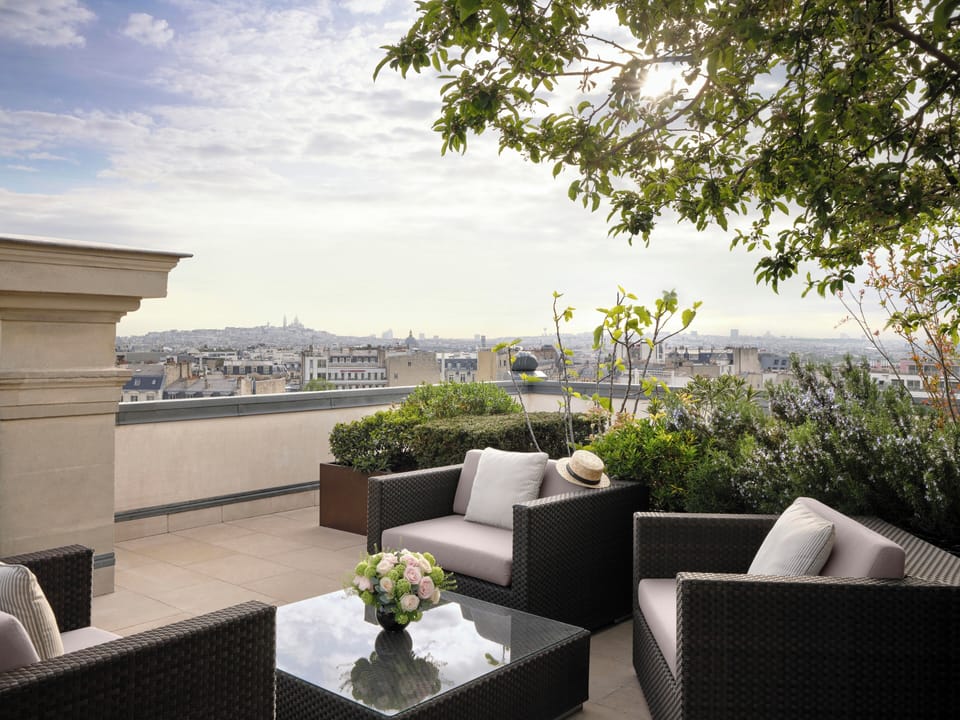 Rooftop Garden Suite  | Terrace/patio