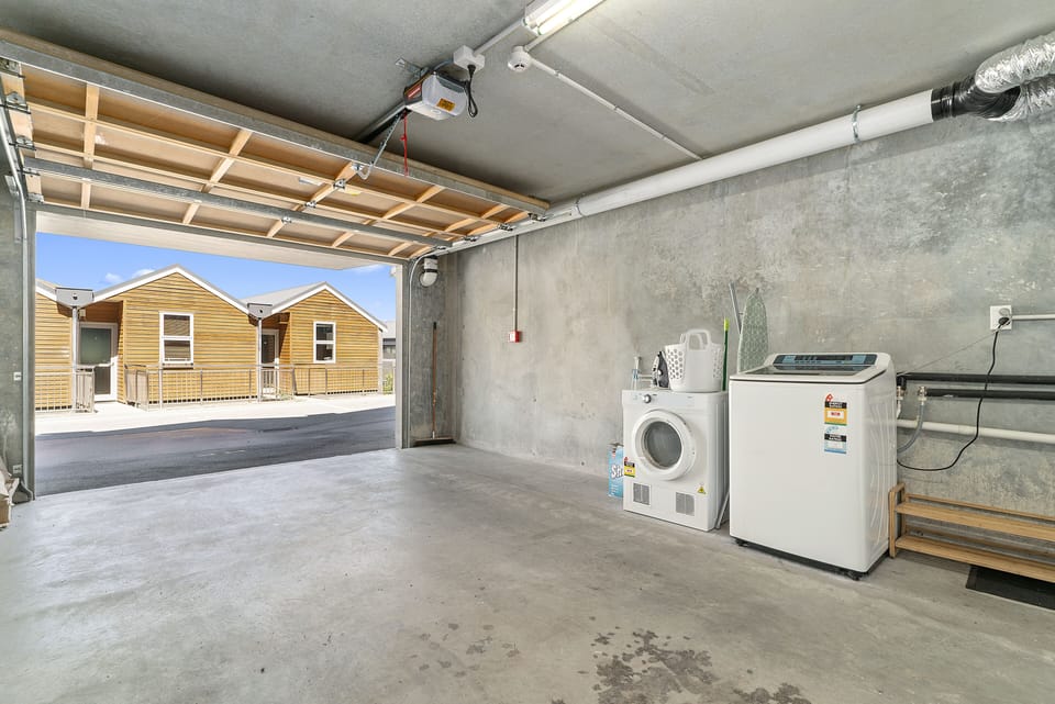 Apartment | Laundry