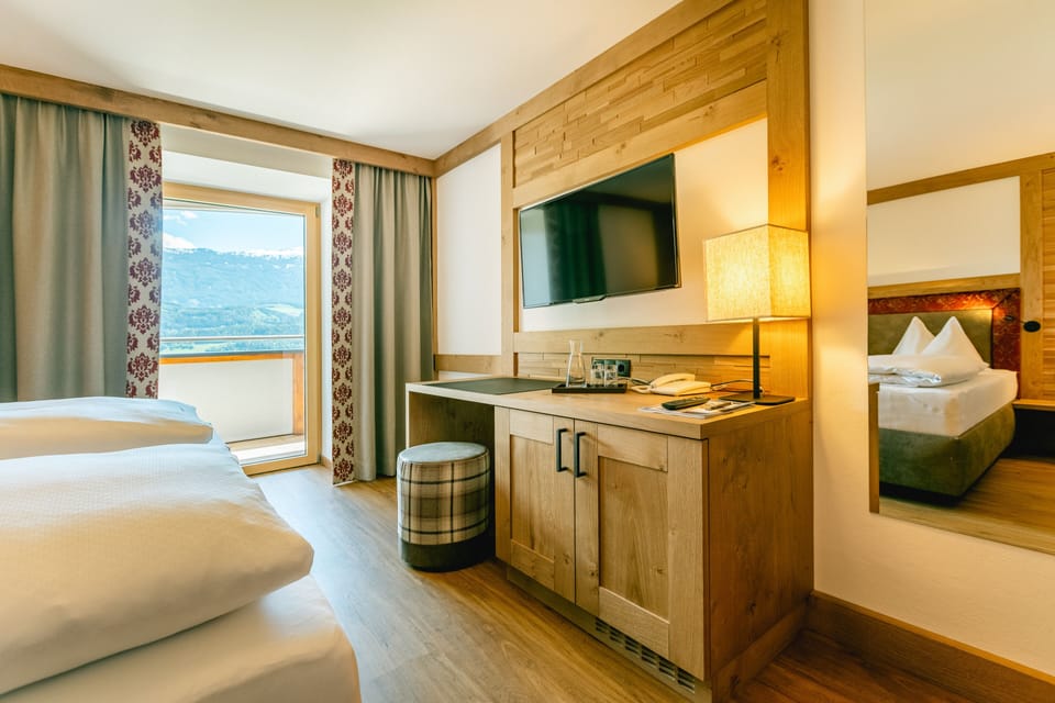 Classic Double Room, Balcony | Premium bedding, down comforters, pillowtop beds, in-room safe