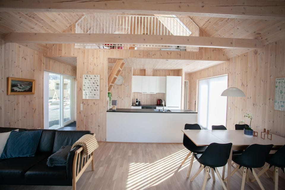 Premium House | Dining room