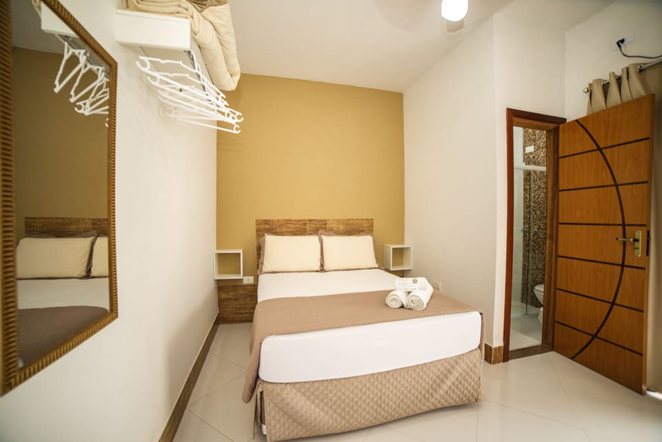 Deluxe Double Room | Free WiFi, bed sheets