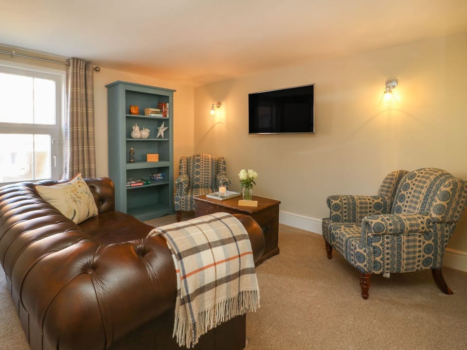 Cottage | Interior