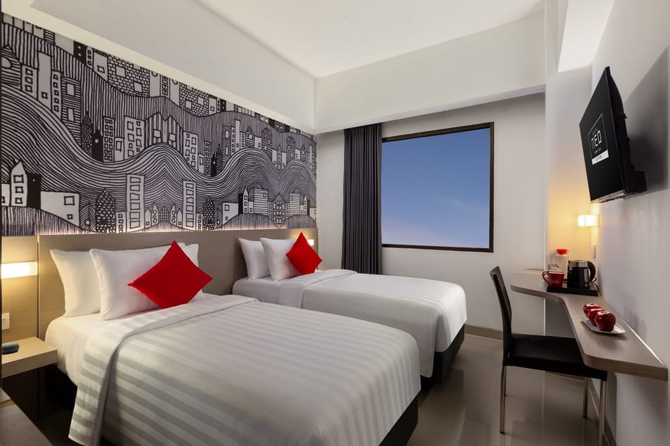 In-room safe, desk, free WiFi, bed sheets