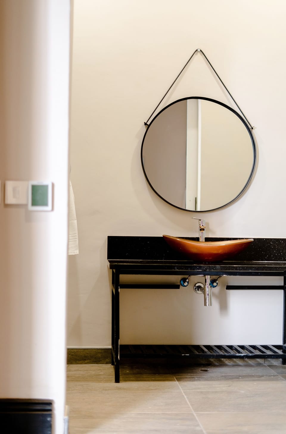 Superior Room | Bathroom | Separate tub and shower, rainfall showerhead, free toiletries