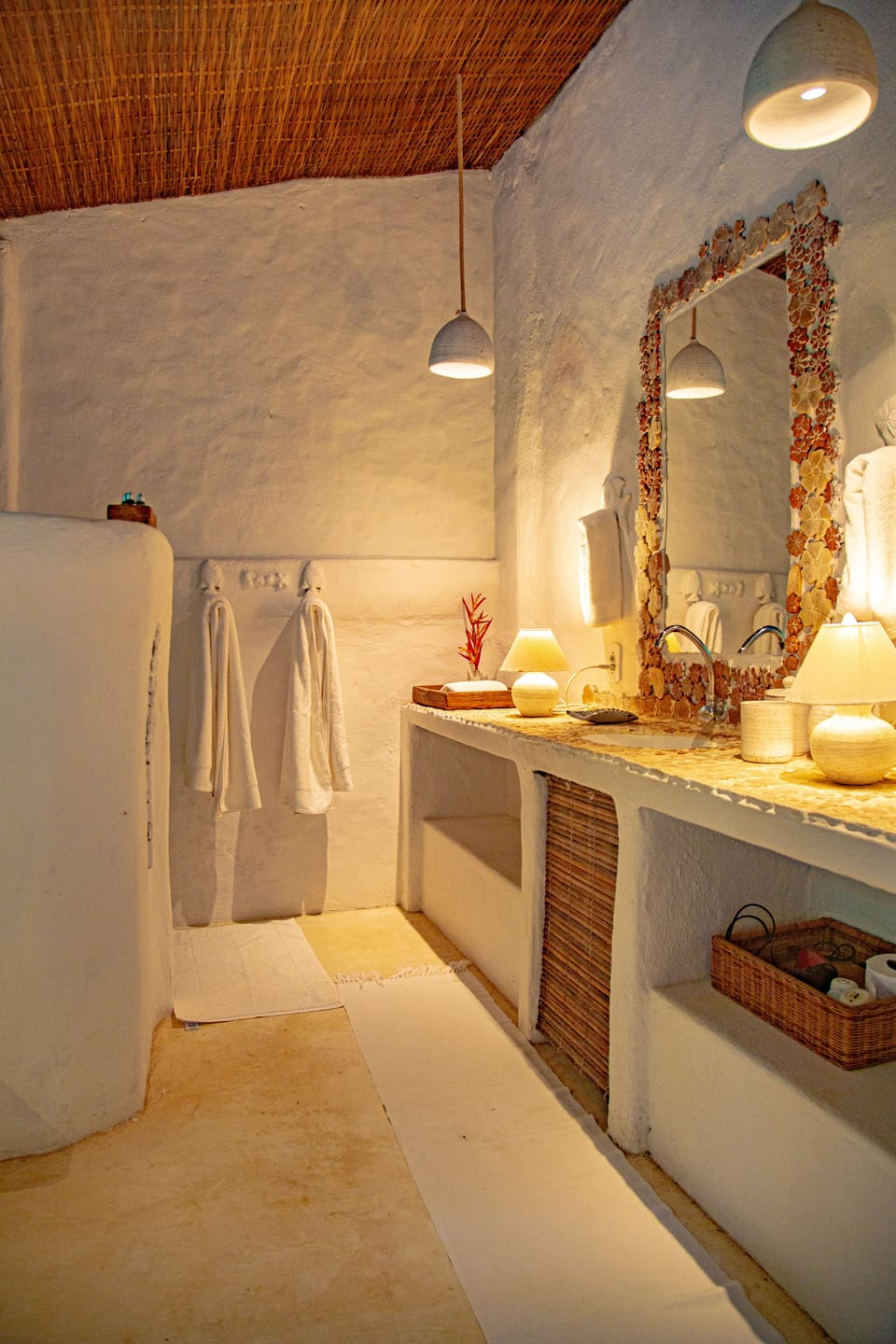Comfort Twin Room | Bathroom | Shower, free toiletries, hair dryer, towels