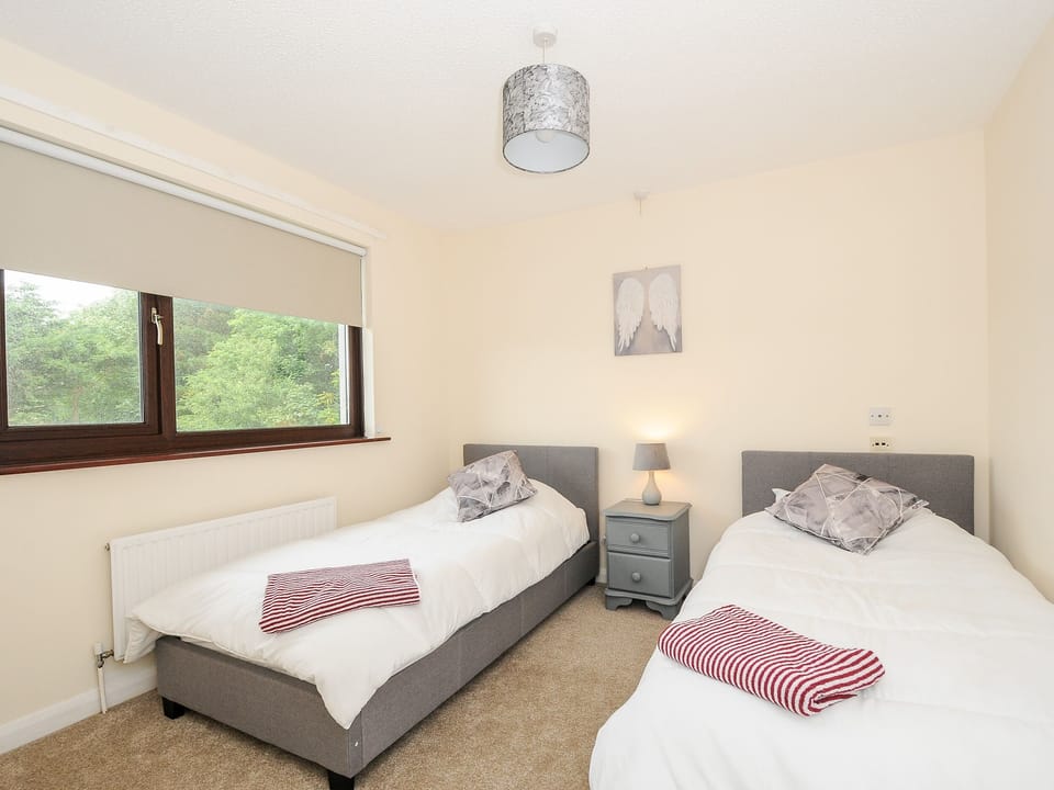 Cottage | 3 bedrooms, individually decorated, individually furnished, free WiFi