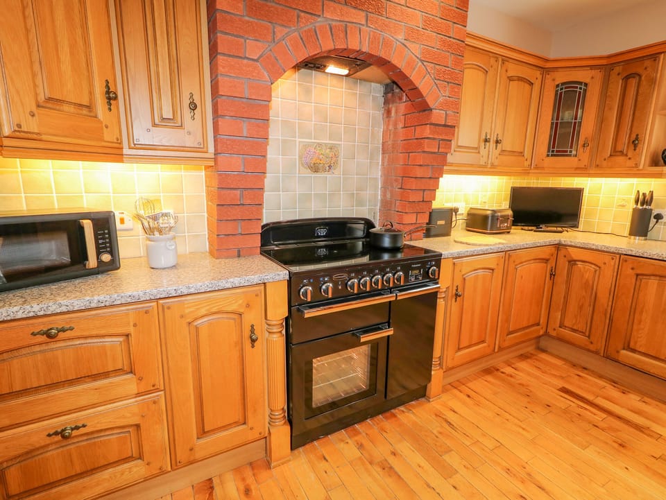 Cottage | Interior