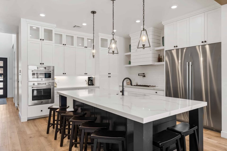 House, Multiple Bedrooms | Private kitchen | Fridge, oven, coffee/tea maker, toaster