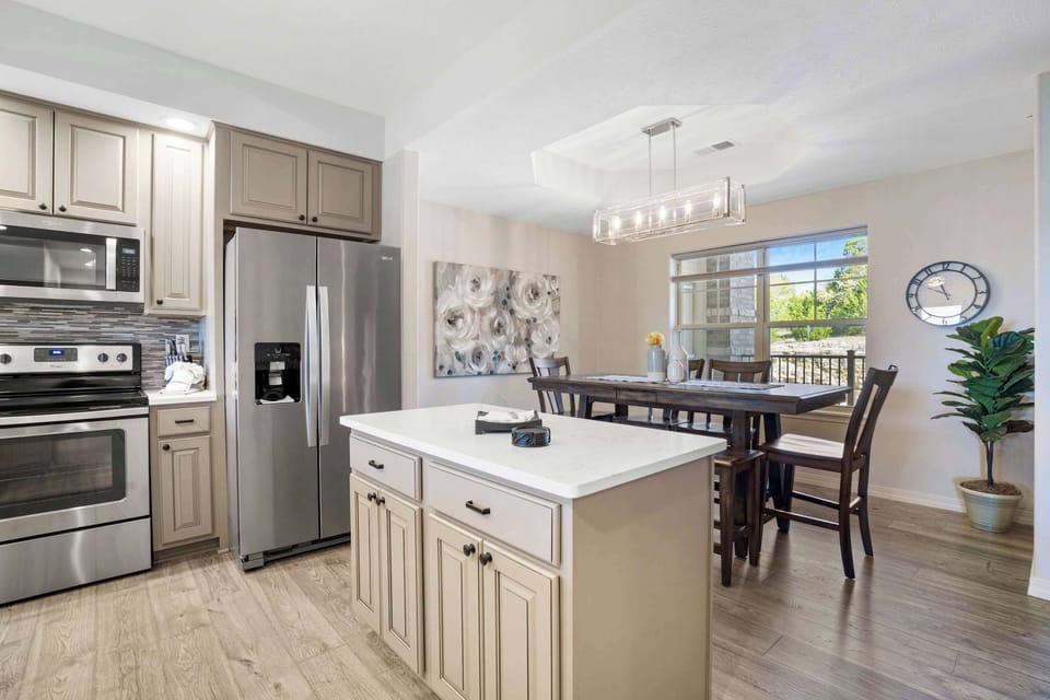 Condo, Multiple Beds, Patio (Majestic View Getaway) | Private kitchen | Coffee/tea maker