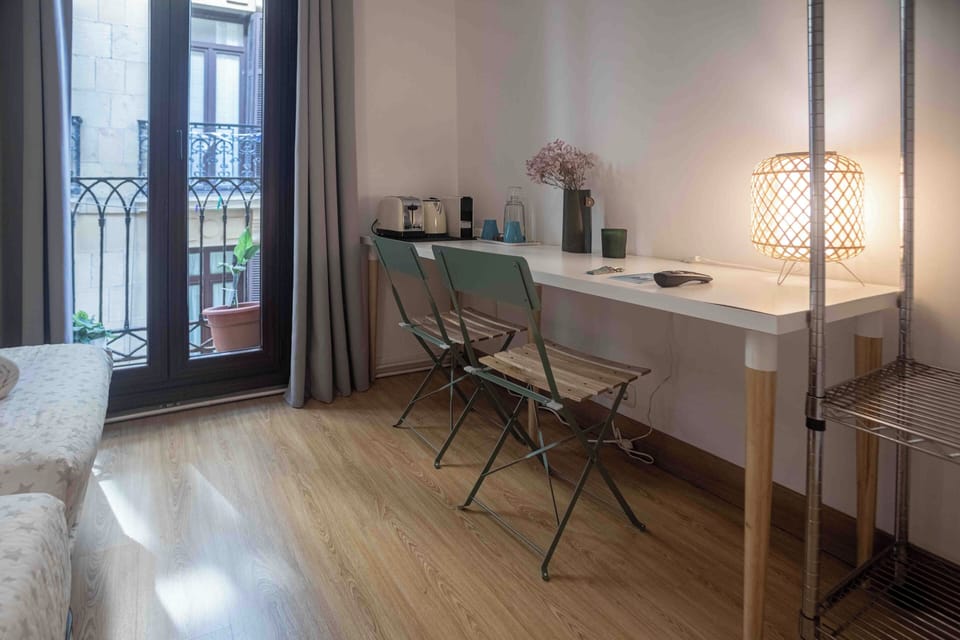 Economy Room, City View | Minibar, free WiFi