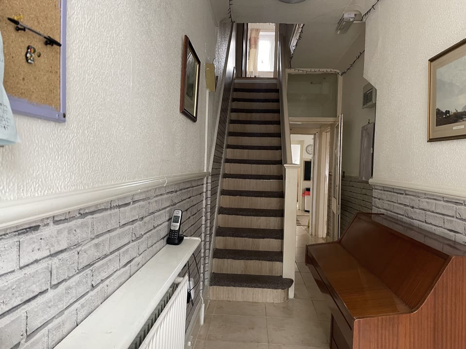 Central 4-bed Home, Sleeps 9 With Parking & Spa House in Blackpool