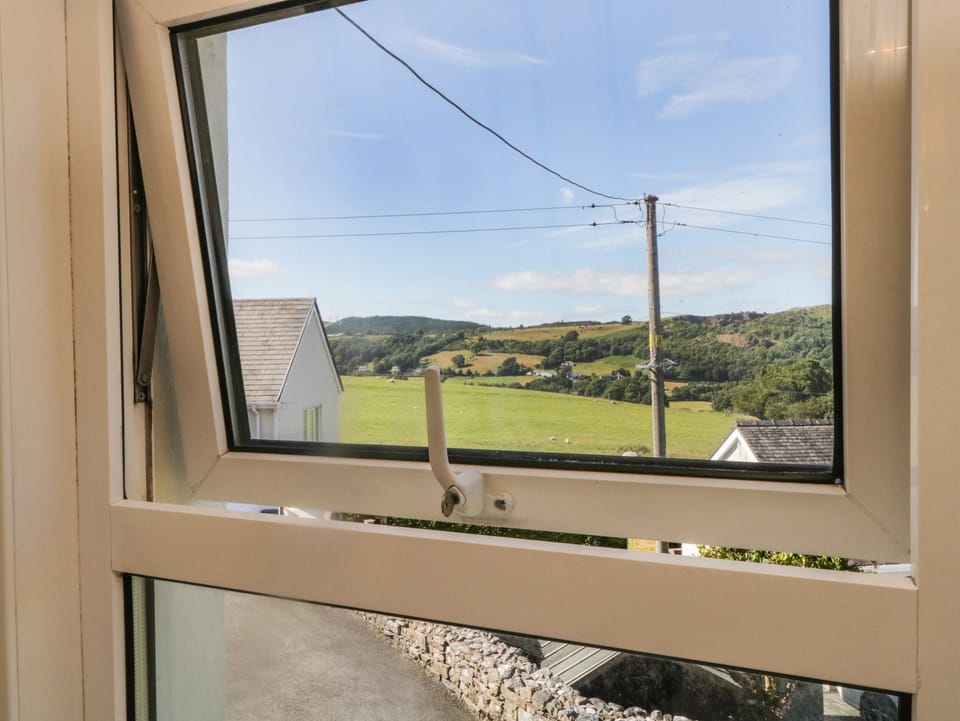 Cottage | 1 bedroom, individually decorated, individually furnished, free WiFi