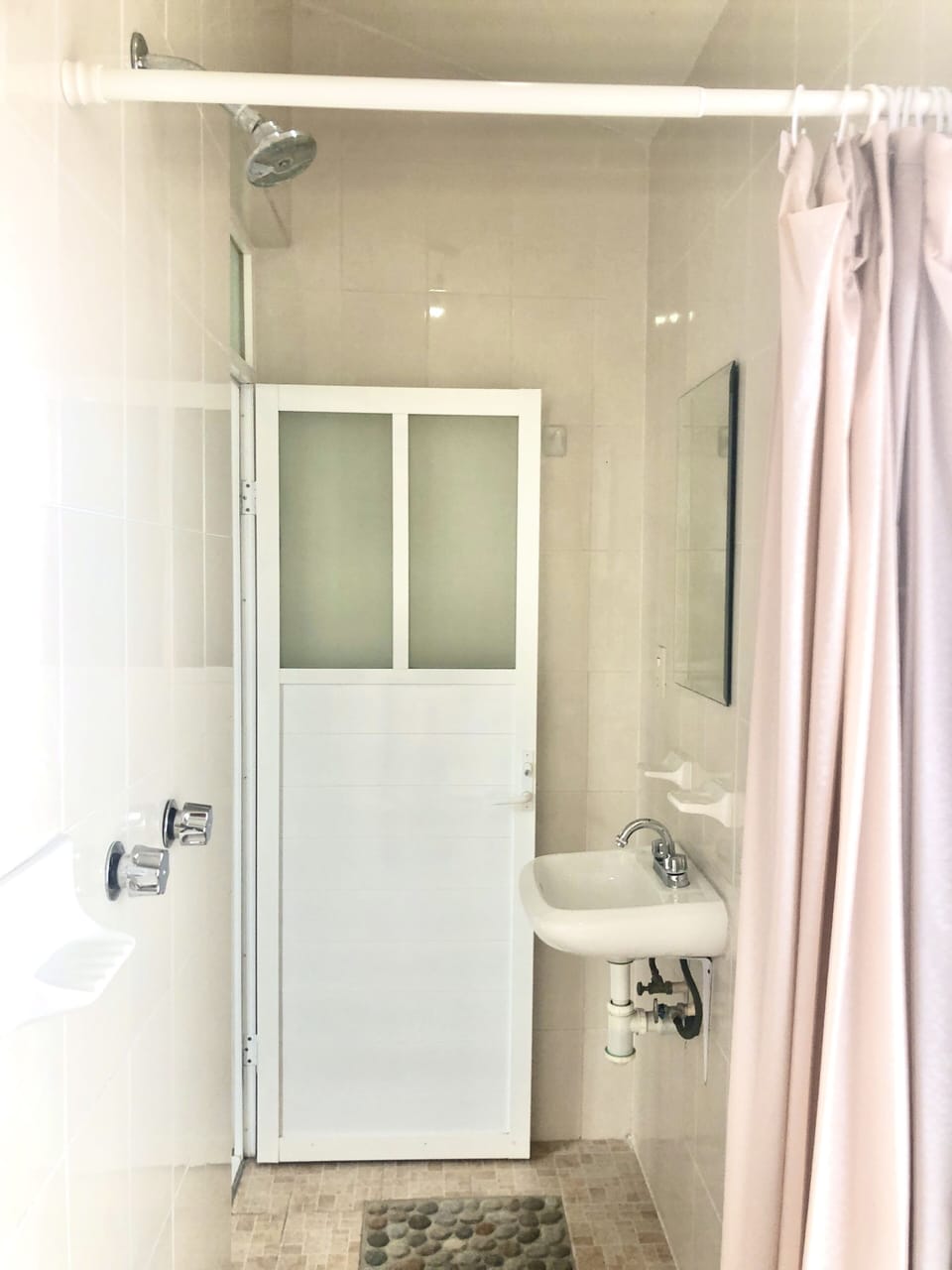 Basic Single Room | Iron/ironing board (on request), WiFi (free), bed sheets