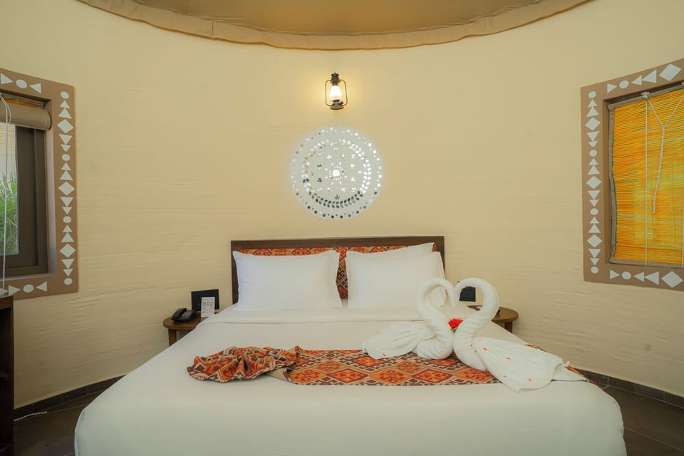 Deluxe Room | Premium bedding, down comforters, Select Comfort beds, minibar