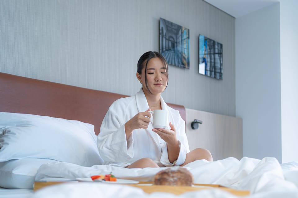 Suite (Regency) | In-room dining