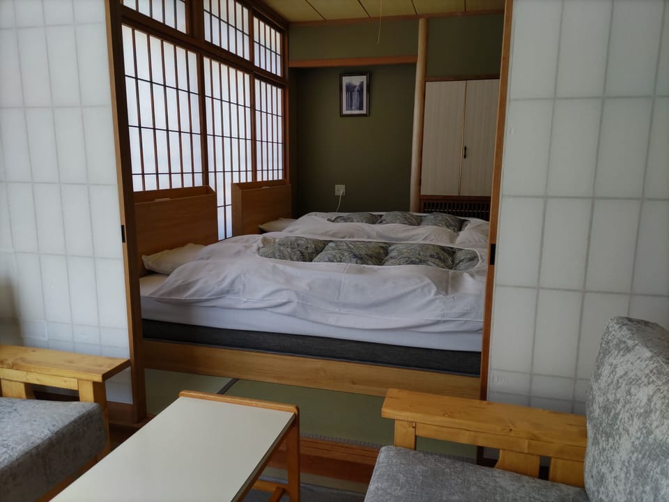 Comfort Room | Down comforters, bed sheets