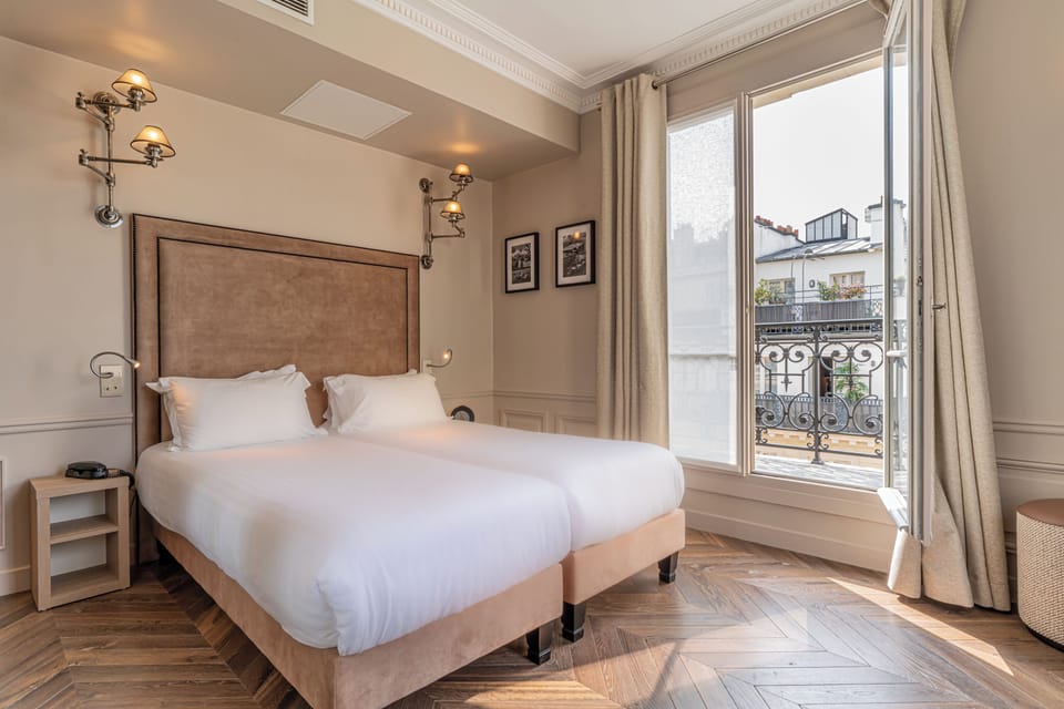 Deluxe Double or Twin Room, Balcony, City View | In-room safe, desk, laptop workspace, soundproofing