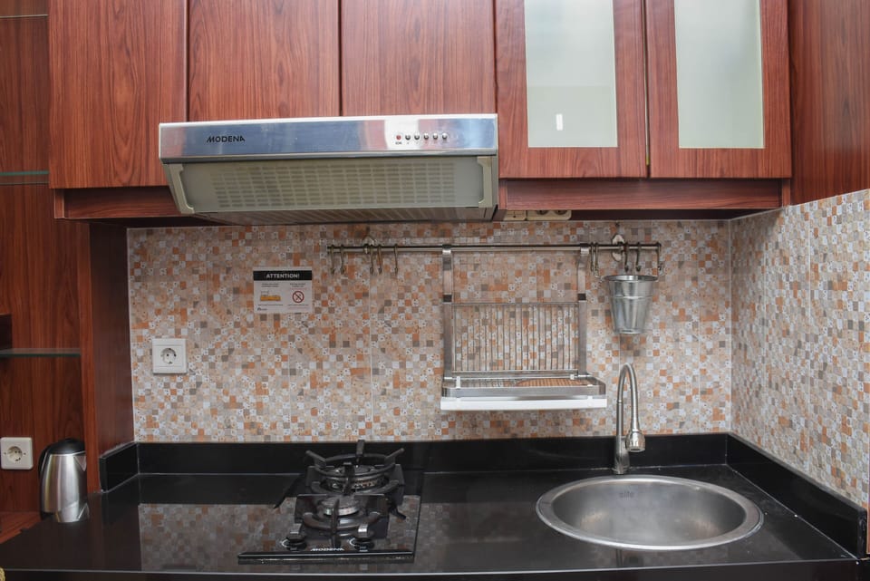 Apartment, 1 Bedroom | Private kitchen | Fridge, cookware/dishes/utensils