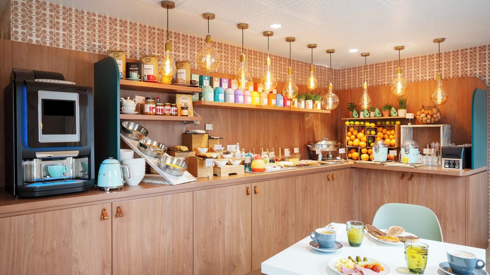 Breakfast buffet