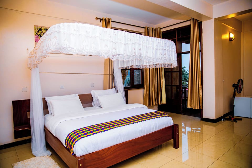 Premium bedding, memory foam beds, desk, blackout drapes