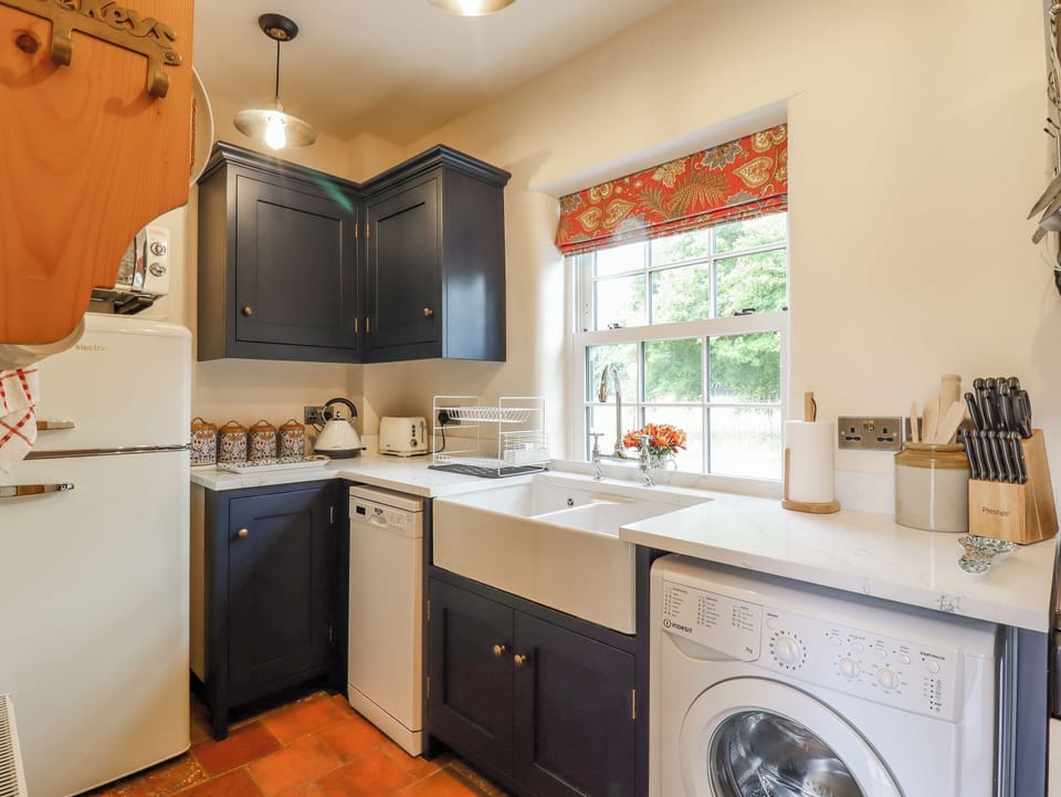 Cottage | Interior