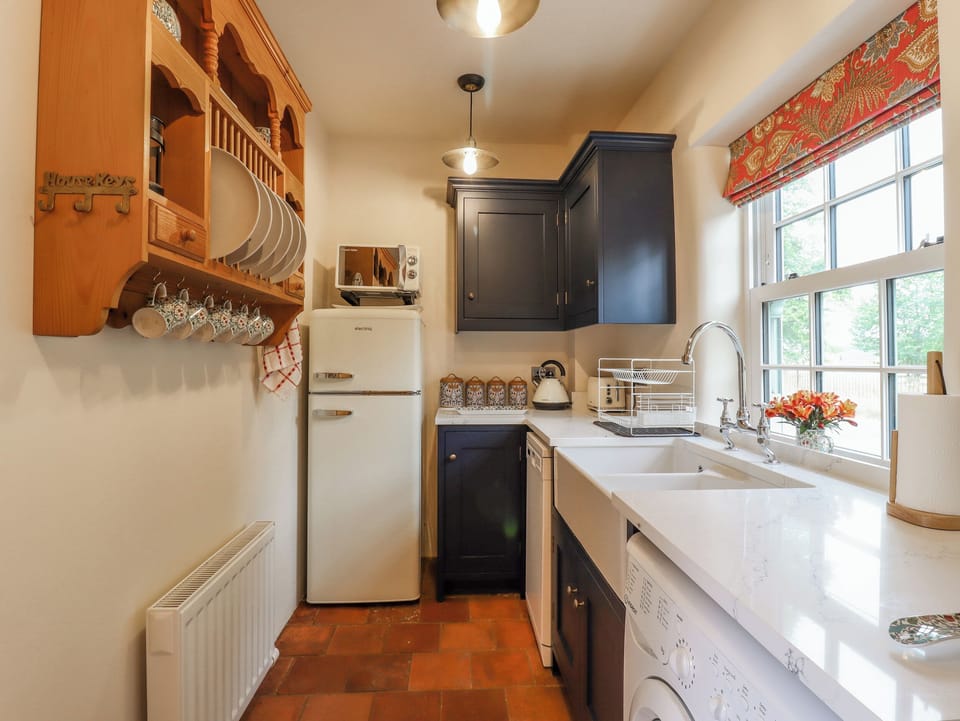 Cottage | Interior