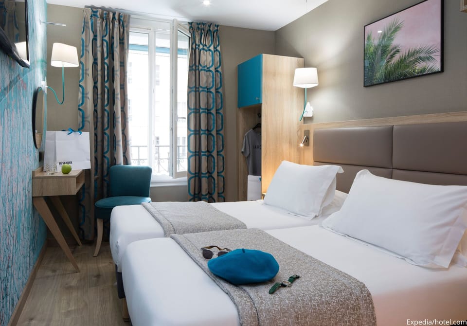 Executive Twin Room | Premium bedding, minibar, in-room safe, desk